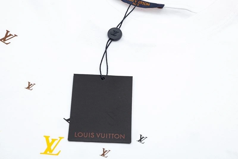 Louis Vuitton T-Shirts Vibrant 132642