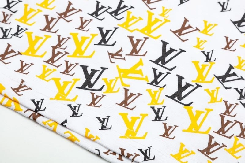 Louis Vuitton T-Shirts Vibrant 132642