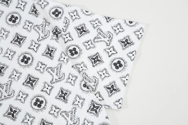 TopPick Louis Vuitton T-Shirts 132620