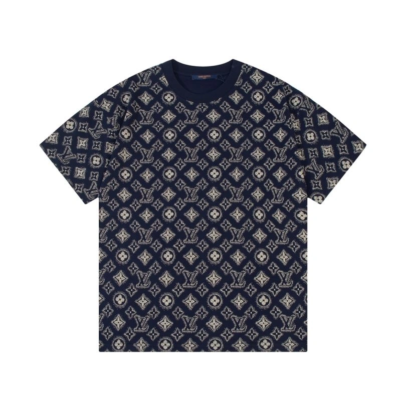 Louis Vuitton T-Shirts UrbanChic 132629