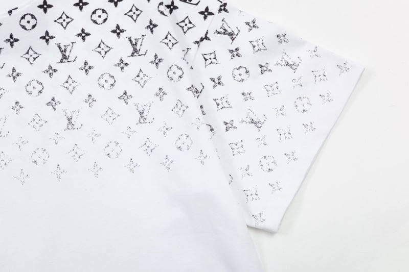 TimelessDesign Louis Vuitton T-Shirts 132619
