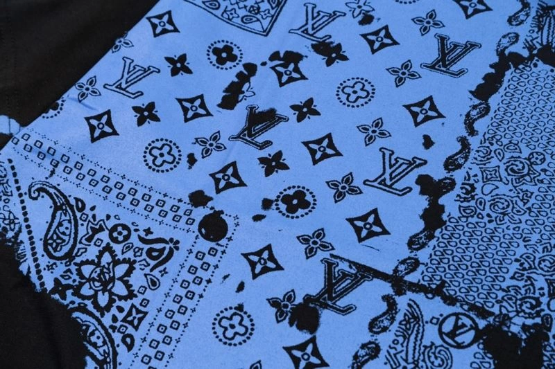 Louis Vuitton T-Shirts MultiPurpose 132641