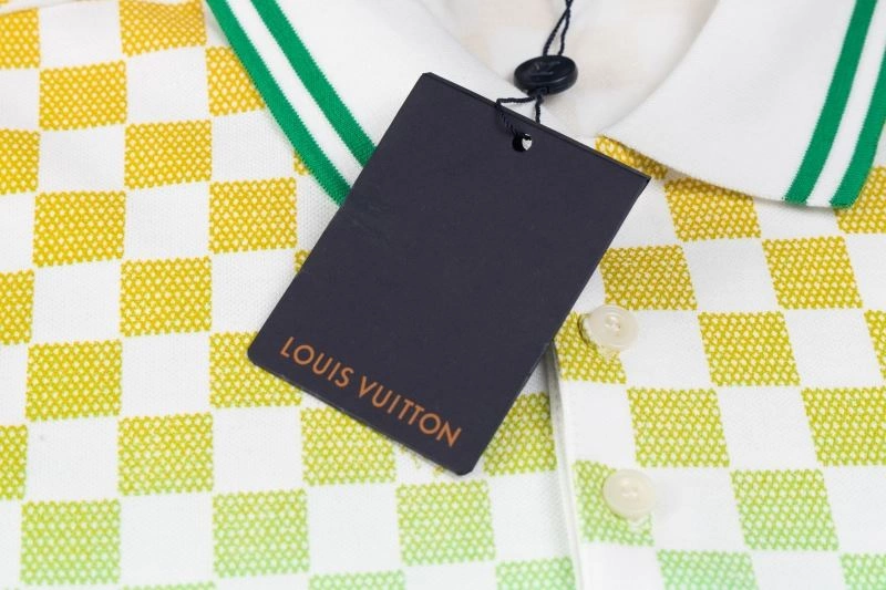 SmoothTexture Louis Vuitton T-Shirts 132645