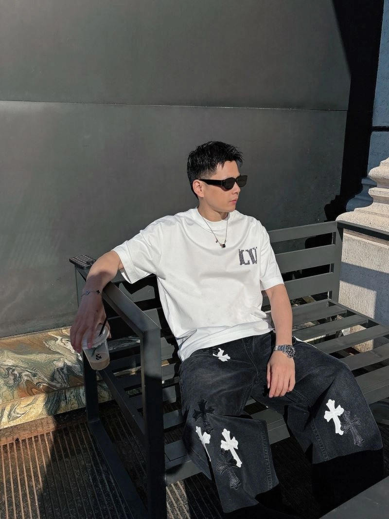GoAnywhere Louis Vuitton T-Shirts 132617