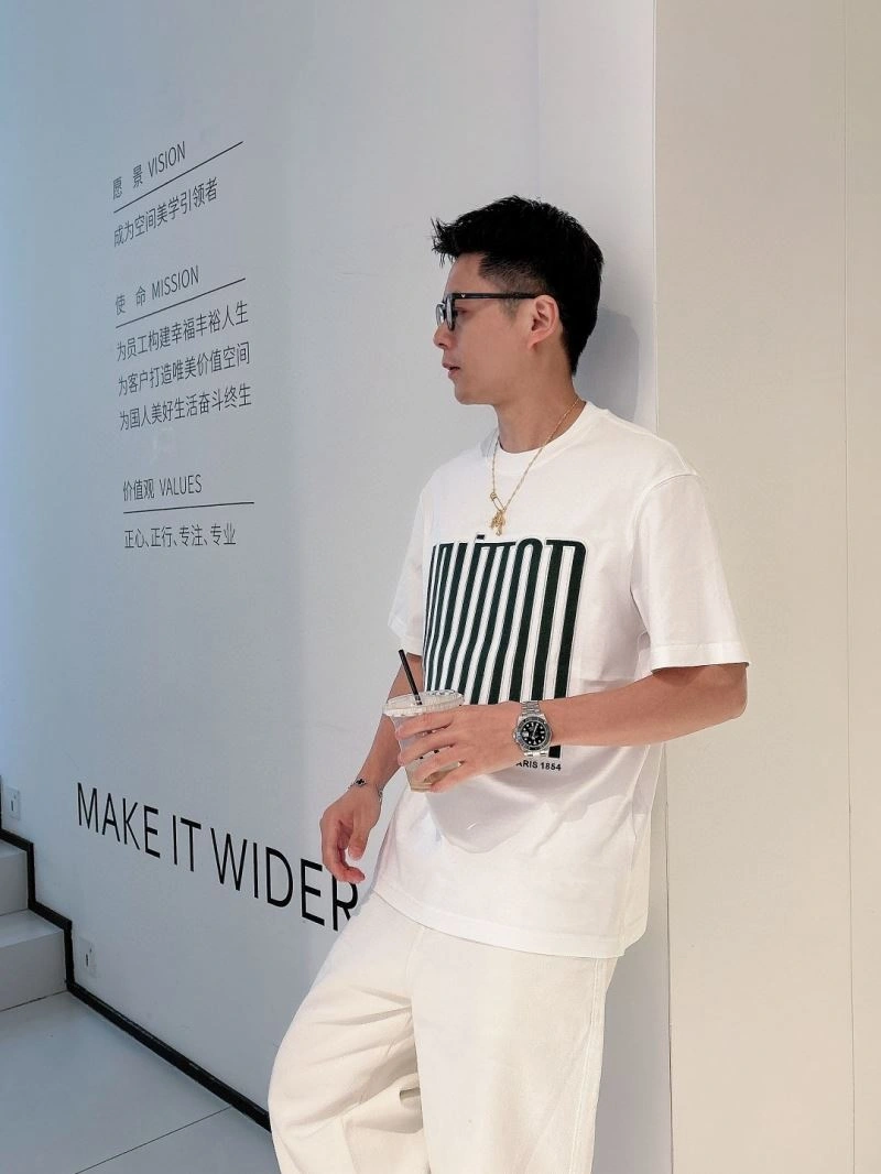 Louis Vuitton T-Shirts GoodFit 132632