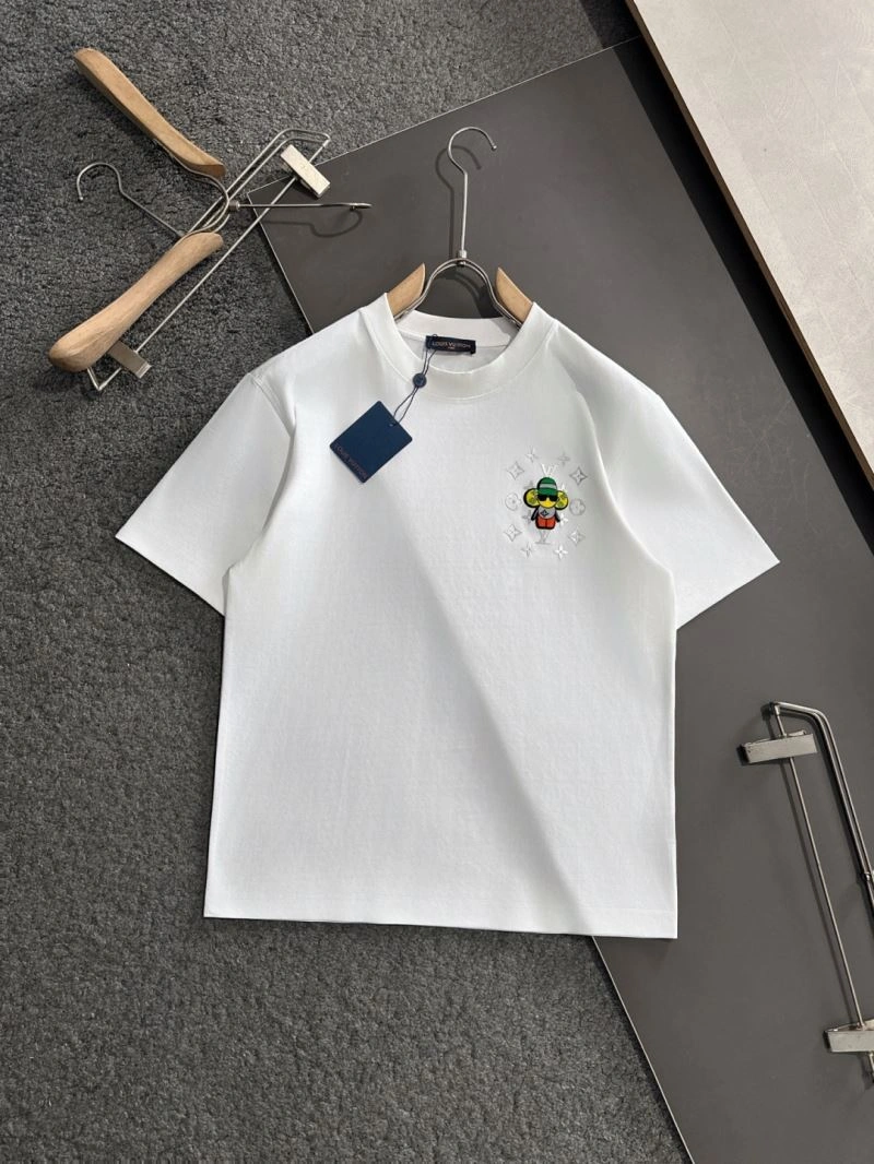 Trendy Louis Vuitton T-Shirts 132610