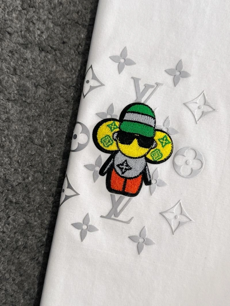 Trendy Louis Vuitton T-Shirts 132610