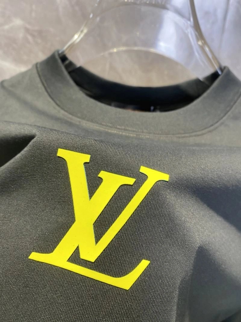 Louis Vuitton T-Shirts Efficient 132609