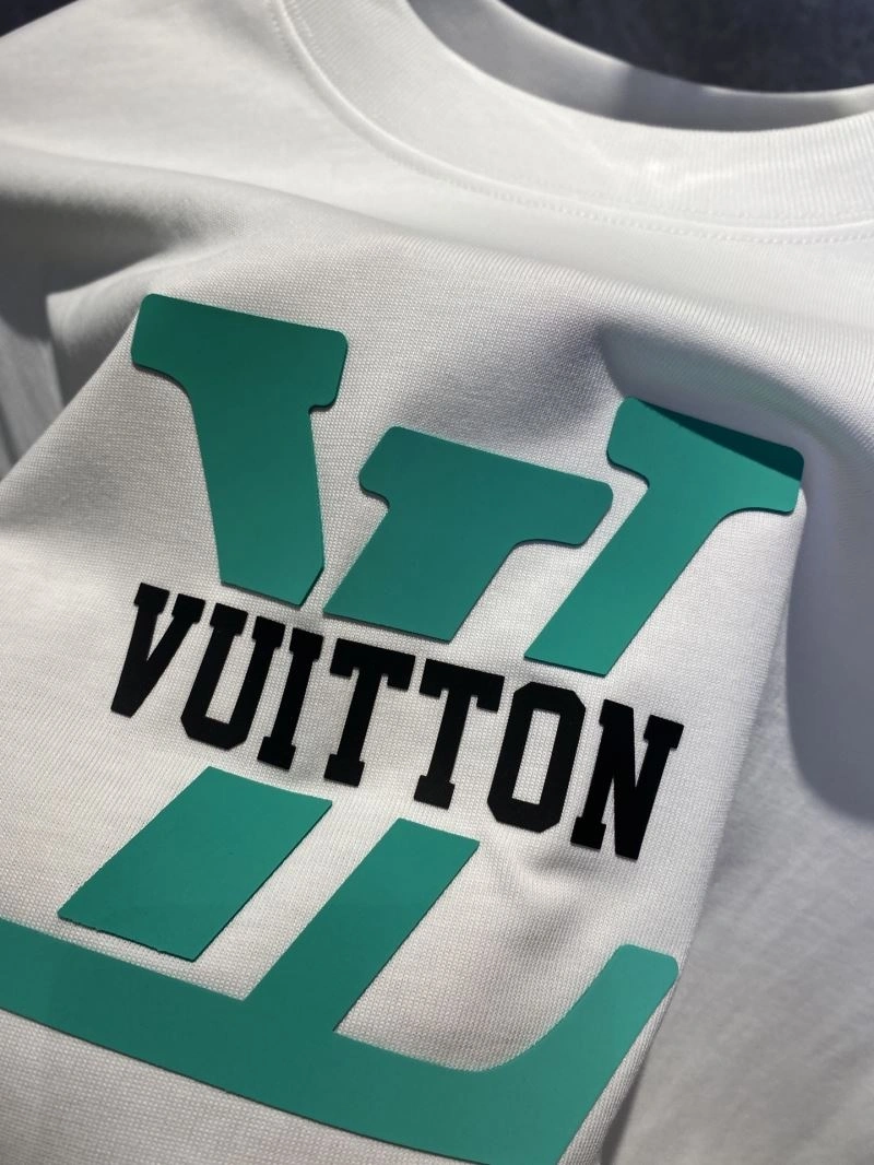 SportInspired Louis Vuitton T-Shirts 132607