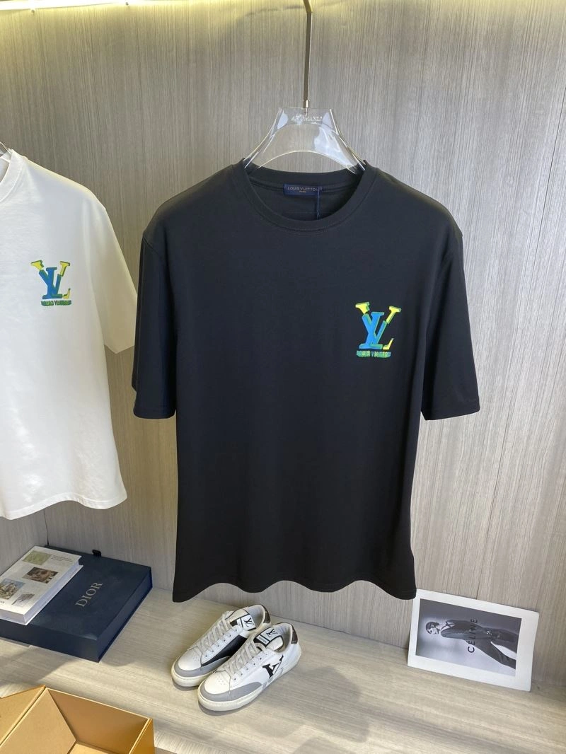 Practical Louis Vuitton T-Shirts 132592