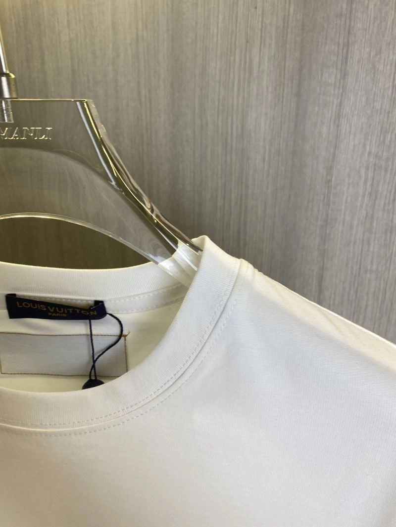 Practical Louis Vuitton T-Shirts 132592