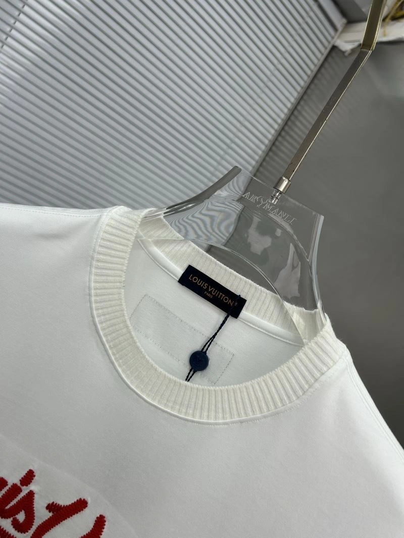 WeatherProof Louis Vuitton T-Shirts 132586