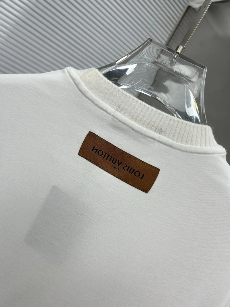 WeatherProof Louis Vuitton T-Shirts 132586