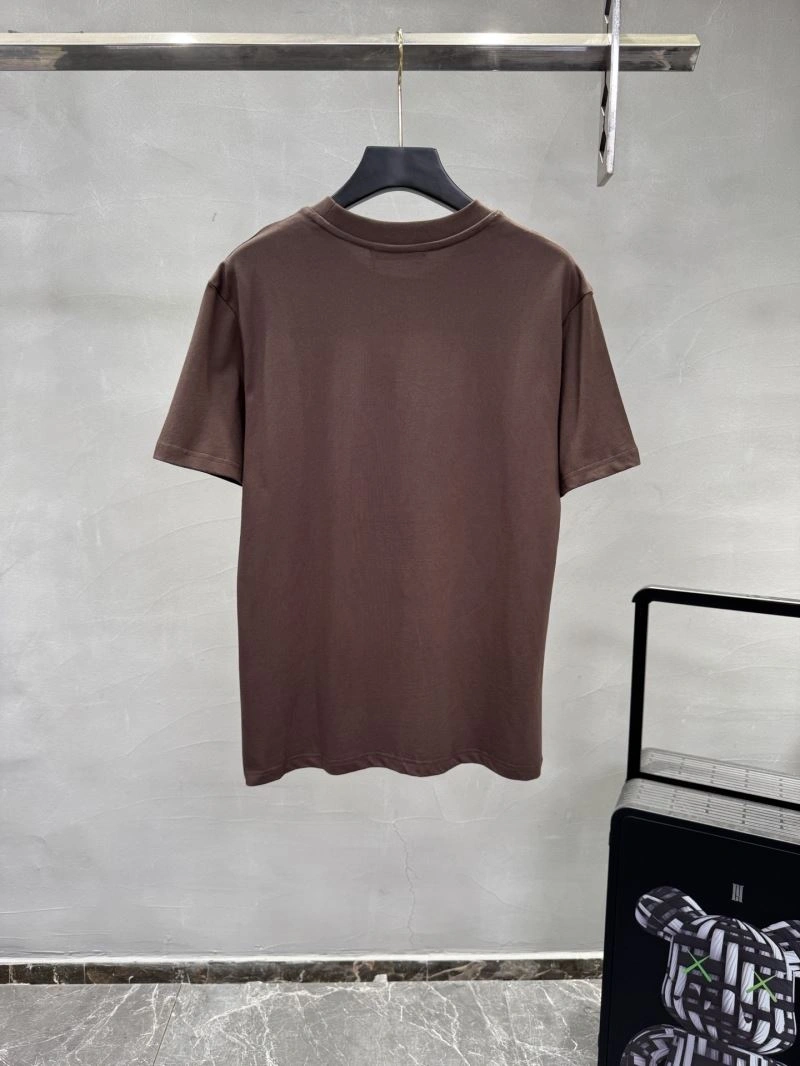 Bold Louis Vuitton T-Shirts 132576