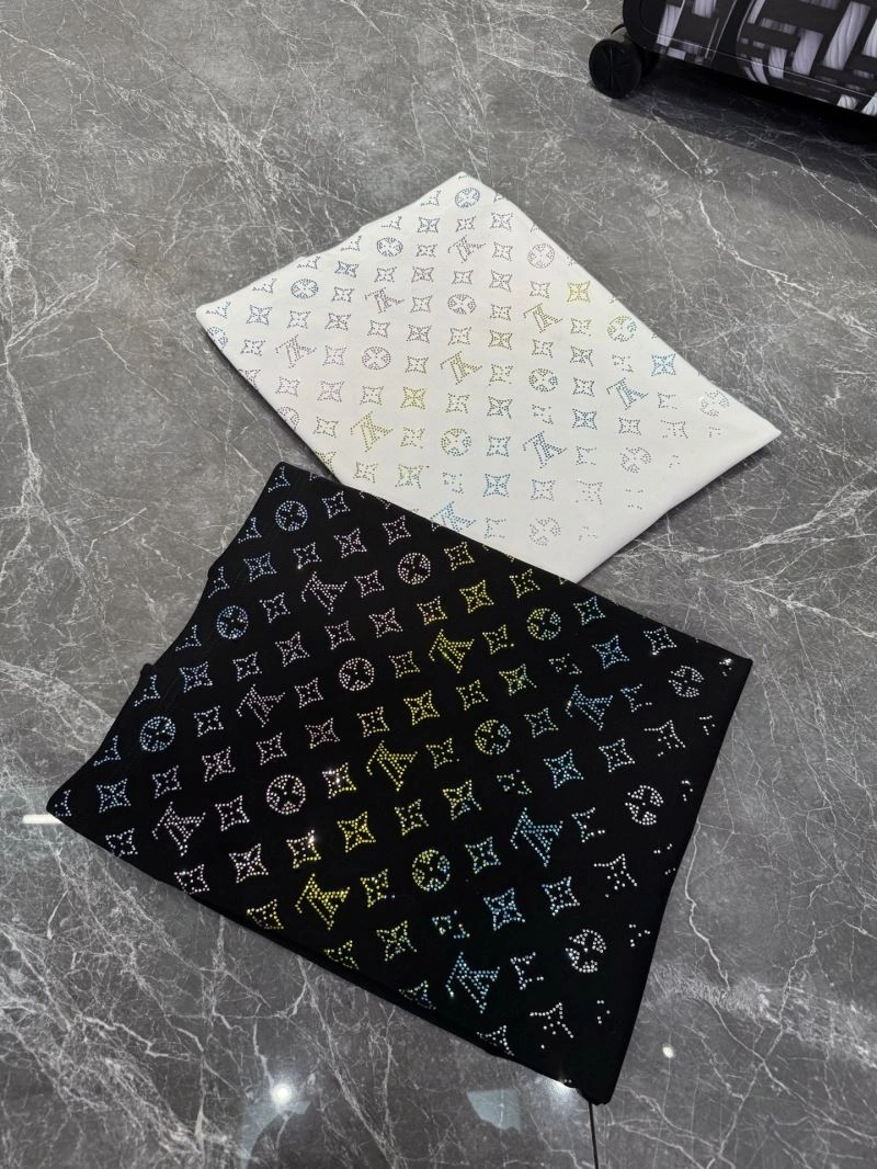 SportInspired Louis Vuitton T-Shirts 132581