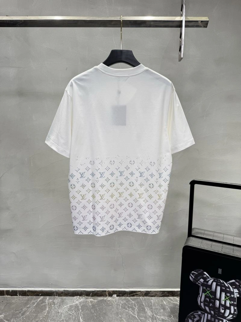 SportInspired Louis Vuitton T-Shirts 132581