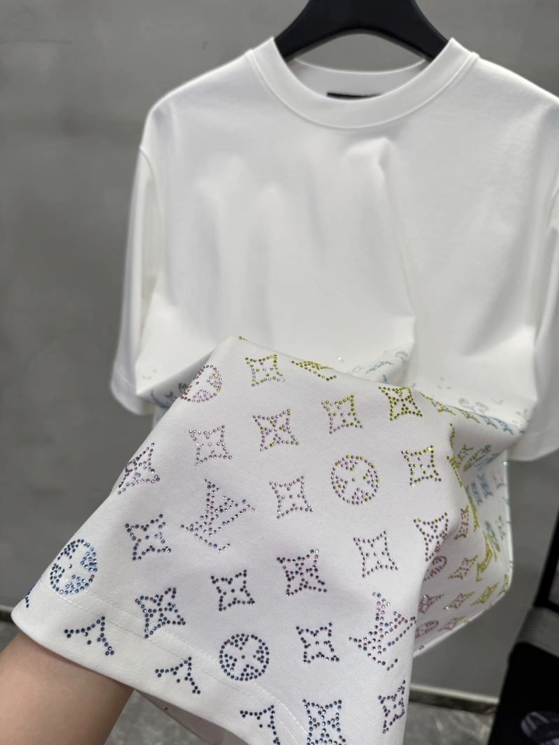 SportInspired Louis Vuitton T-Shirts 132581