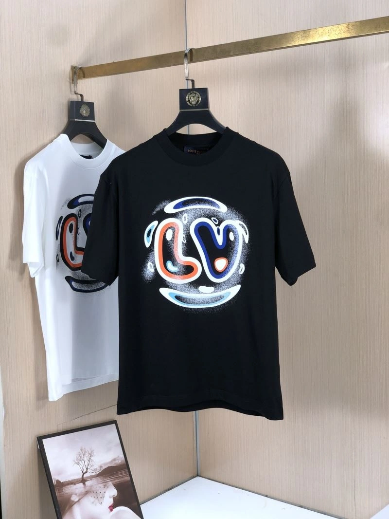 SportInspired Louis Vuitton T-Shirts 132597