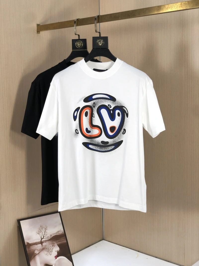 SportInspired Louis Vuitton T-Shirts 132597