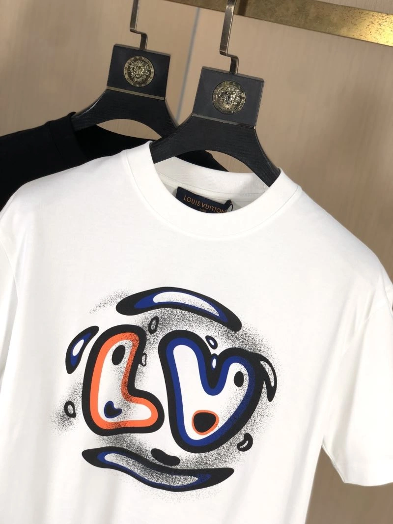 SportInspired Louis Vuitton T-Shirts 132597