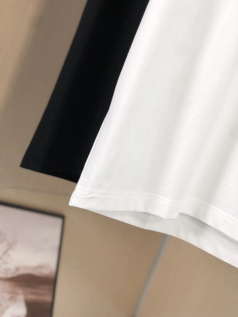 SportInspired Louis Vuitton T-Shirts 132597
