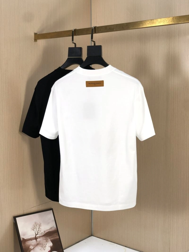 SportInspired Louis Vuitton T-Shirts 132597