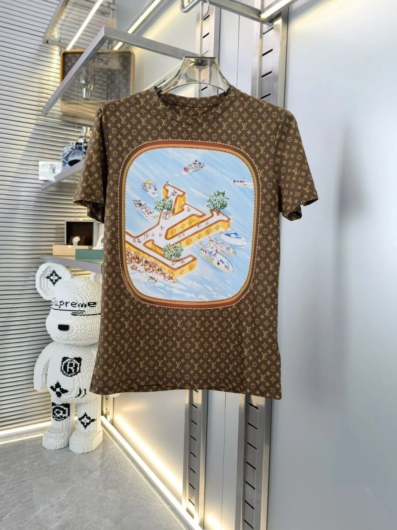 Minimalist Louis Vuitton T-Shirts 132602