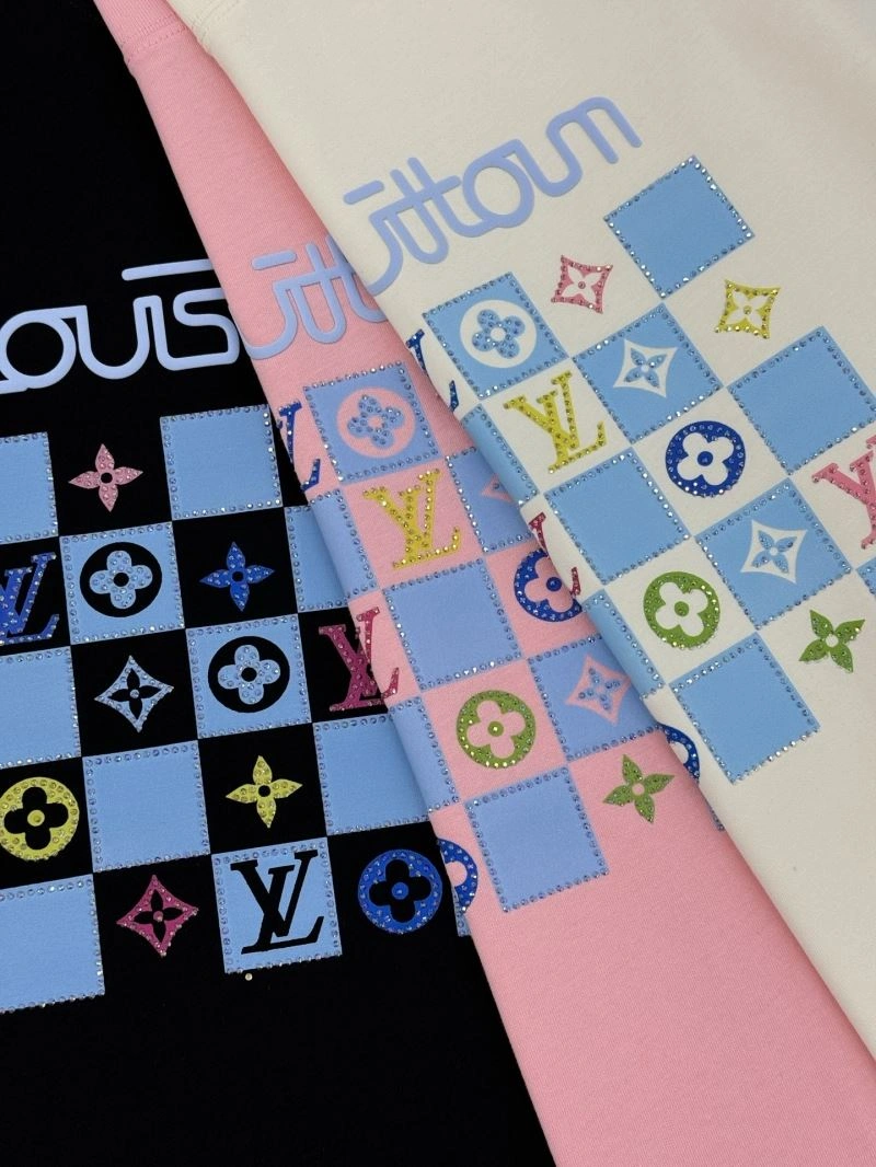 FreshLook Louis Vuitton T-Shirts 132596