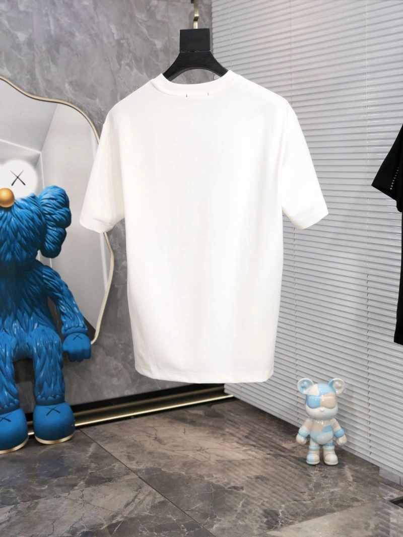 Louis Vuitton T-Shirts WeatherProof 132579