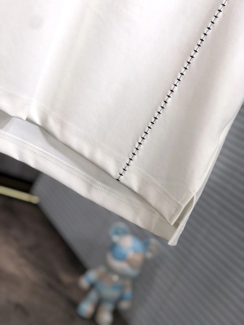 Louis Vuitton T-Shirts WeatherProof 132579
