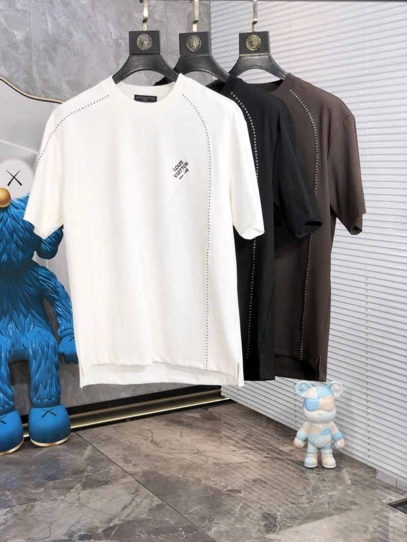 Louis Vuitton T-Shirts WeatherProof 132579