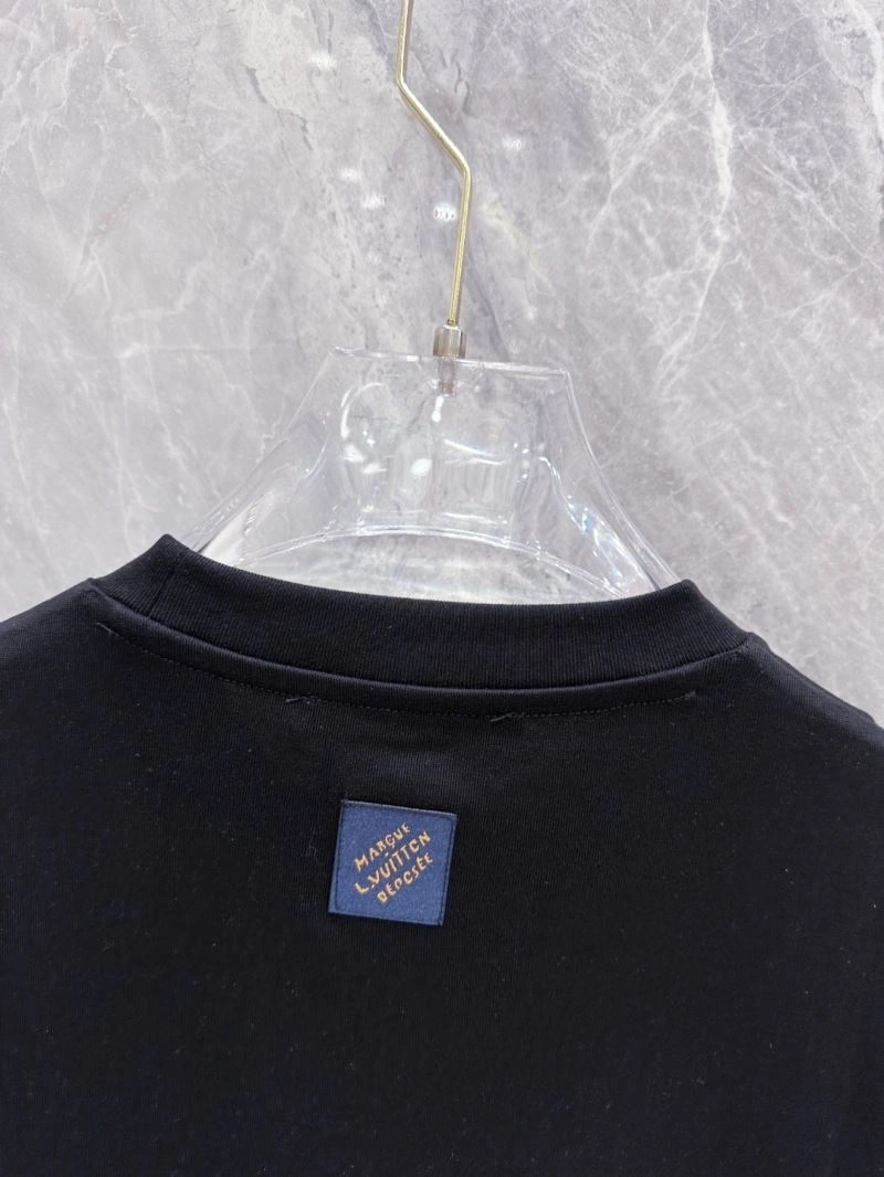 Original Louis Vuitton T-Shirts 132571