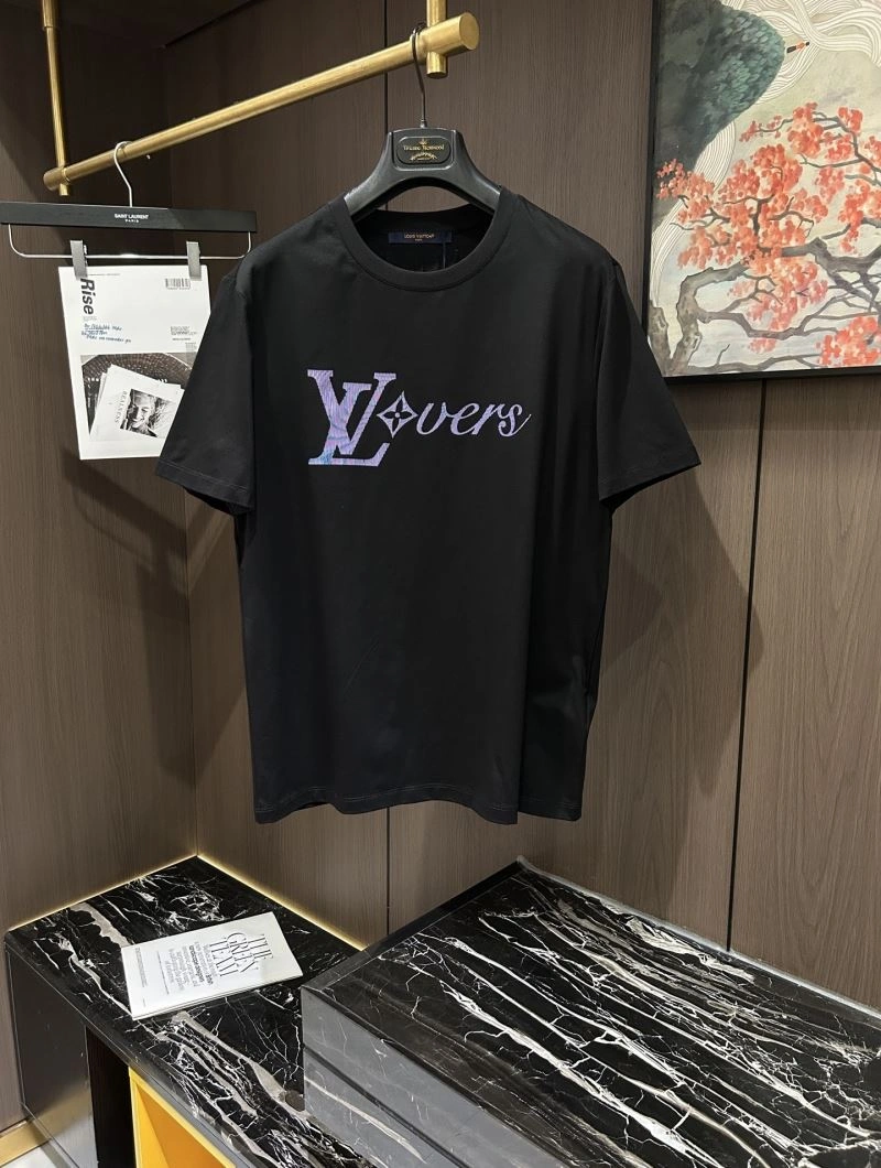 Louis Vuitton T-Shirts Comfortable 132567