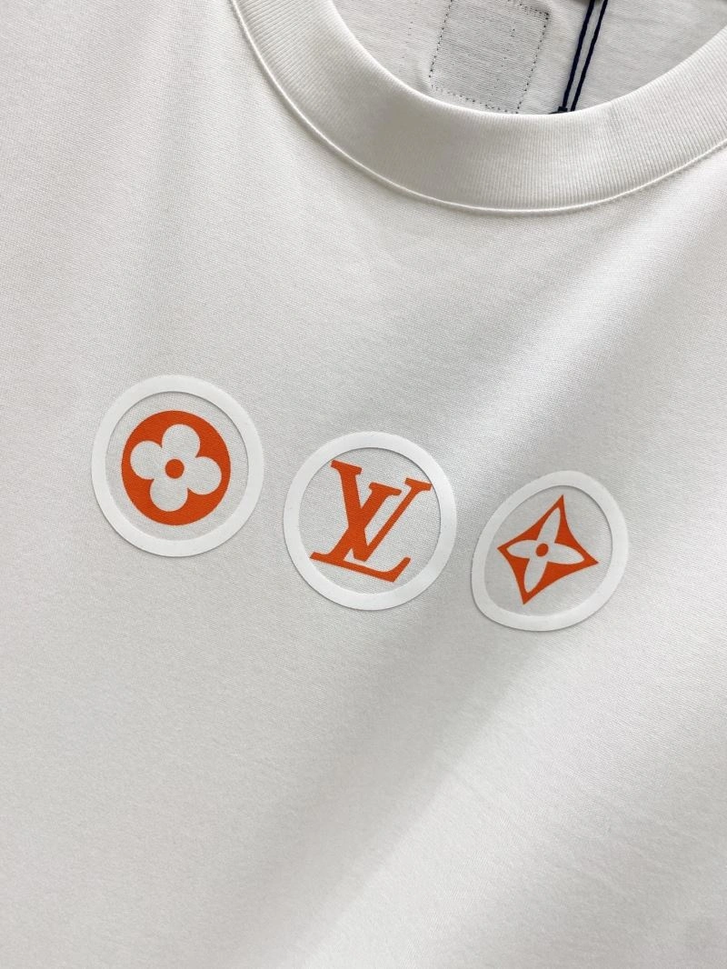 Refined Louis Vuitton T-Shirts 132565
