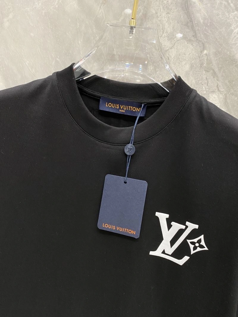 DailyWear Louis Vuitton T-Shirts 132559