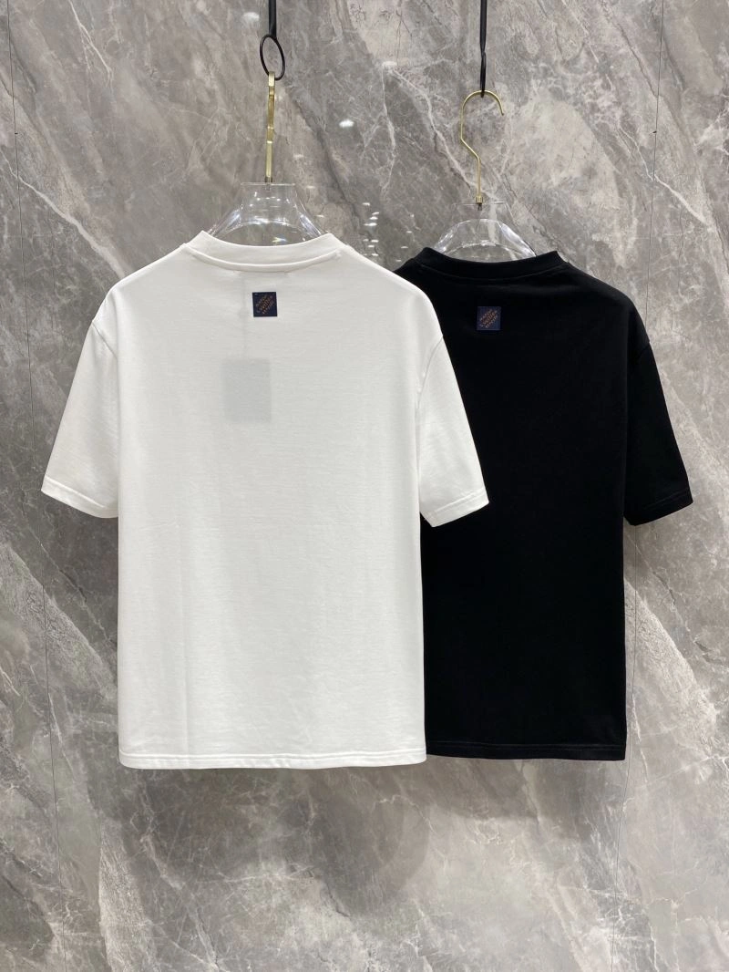 Louis Vuitton T-Shirts Original 132546