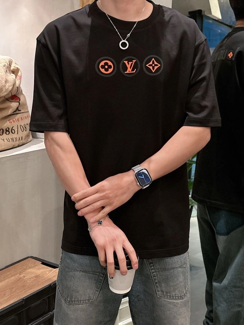 TechFriendly Louis Vuitton T-Shirts 132542