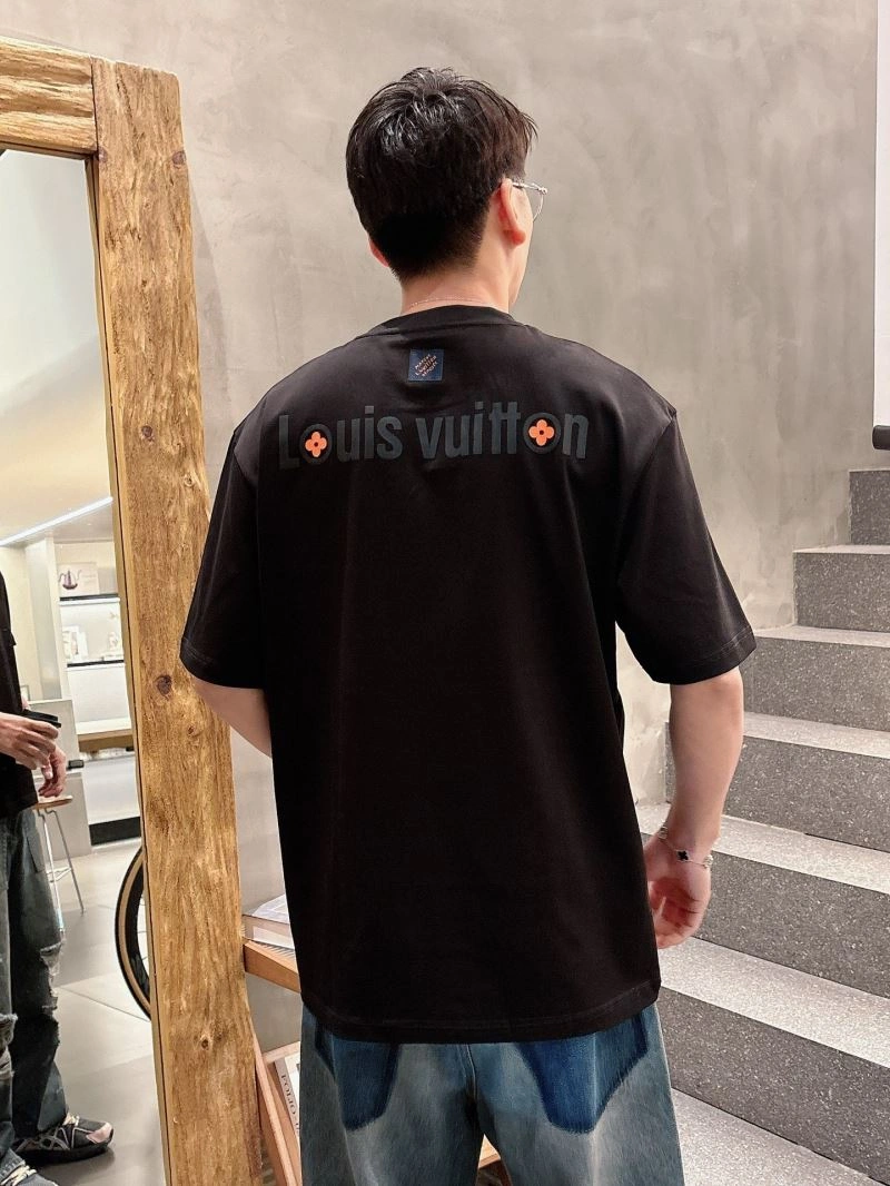 TechFriendly Louis Vuitton T-Shirts 132542
