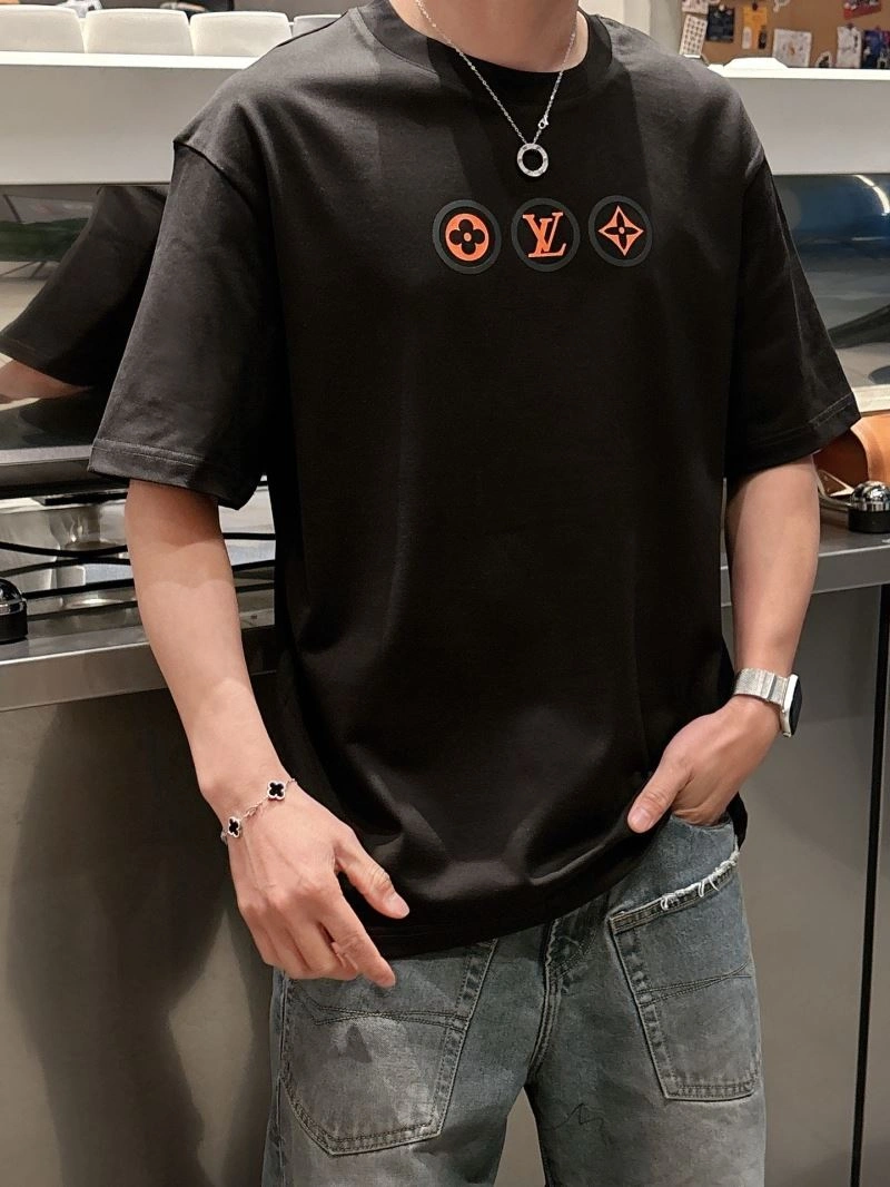 TechFriendly Louis Vuitton T-Shirts 132542