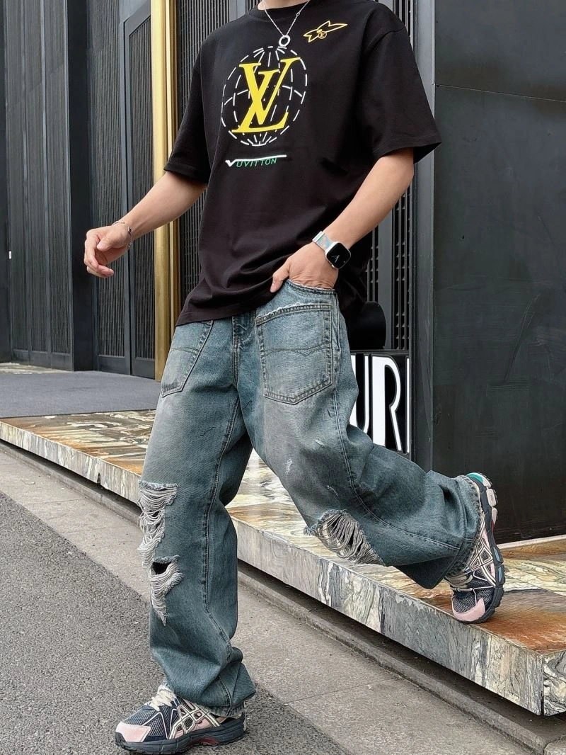 Attractive Louis Vuitton T-Shirts 132532