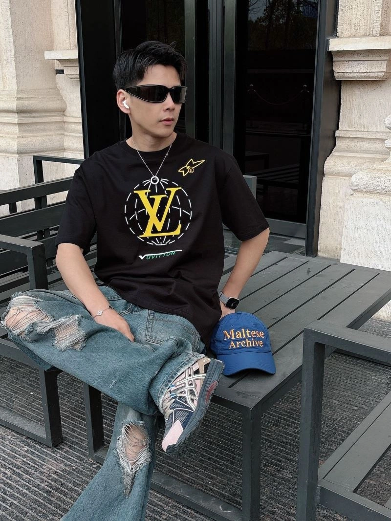 Attractive Louis Vuitton T-Shirts 132532