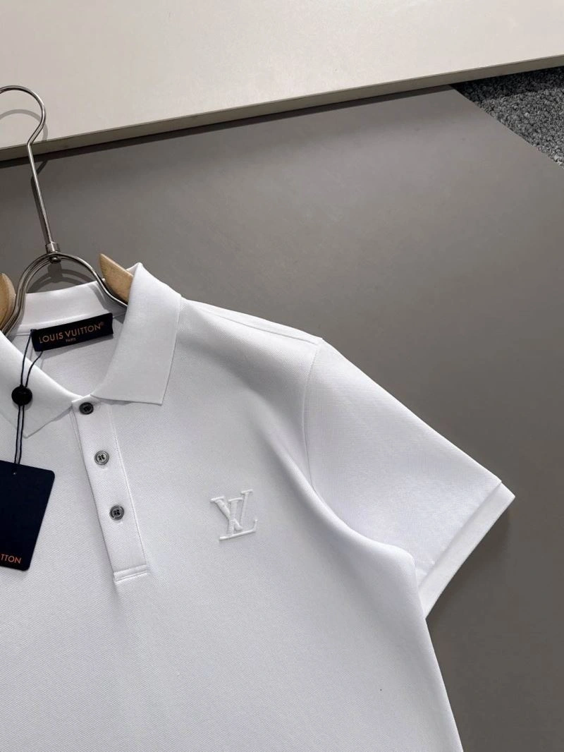 TravelReady Louis Vuitton T-Shirts 132543