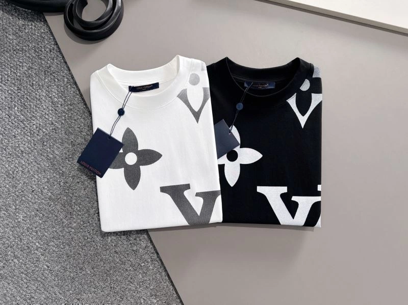 Louis Vuitton T-Shirts WaterResistant 132560