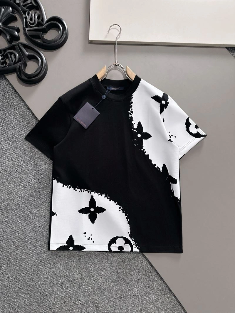 WellDesigned Louis Vuitton T-Shirts 132534