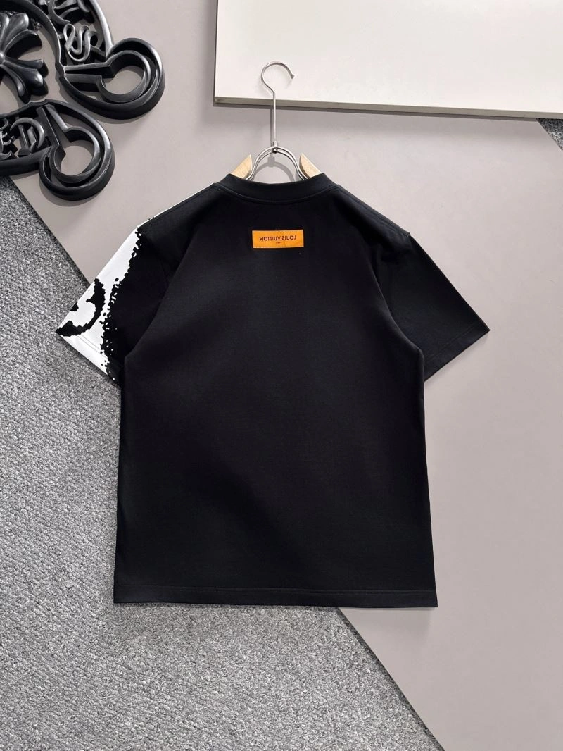WellDesigned Louis Vuitton T-Shirts 132534