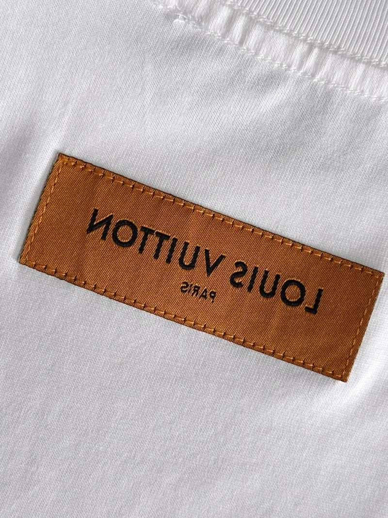 Louis Vuitton T-Shirts GoAnywhere 132536
