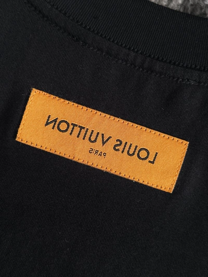Practical Louis Vuitton T-Shirts 132549