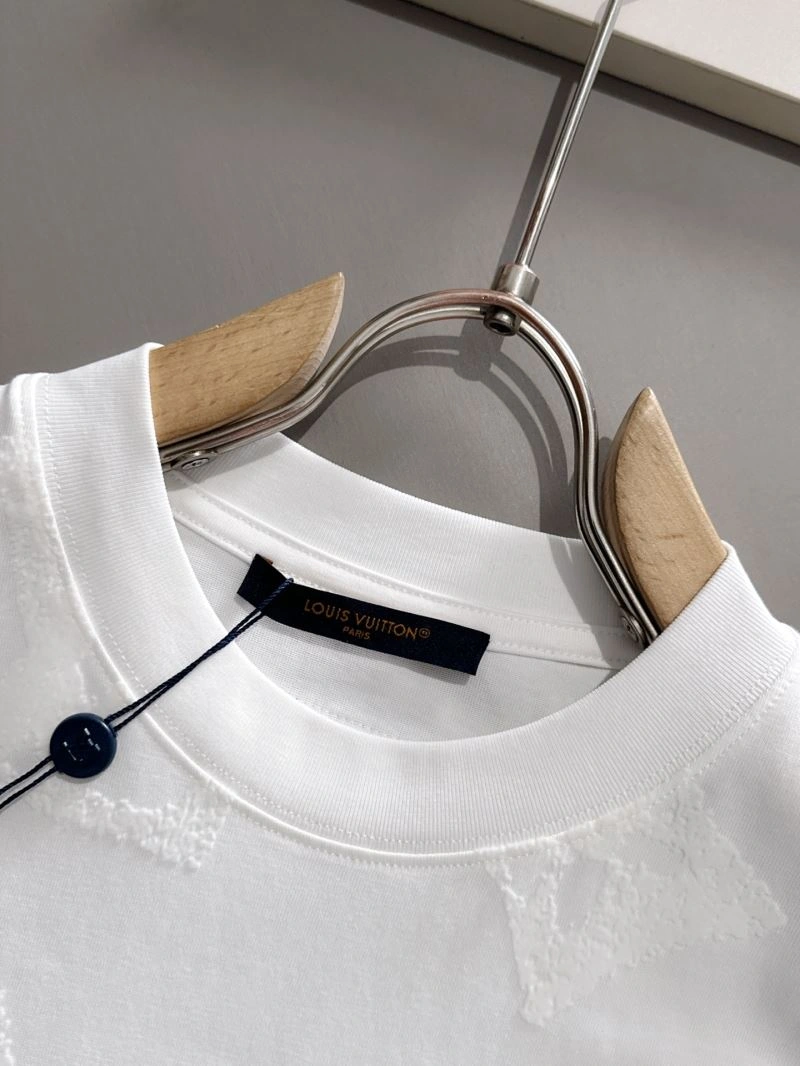UrbanStyle Louis Vuitton T-Shirts 132533