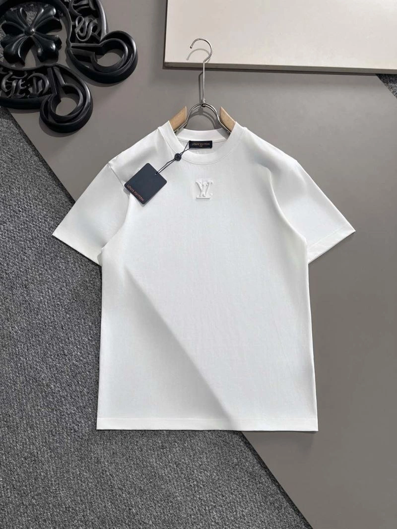 WeatherProof Louis Vuitton T-Shirts 132527