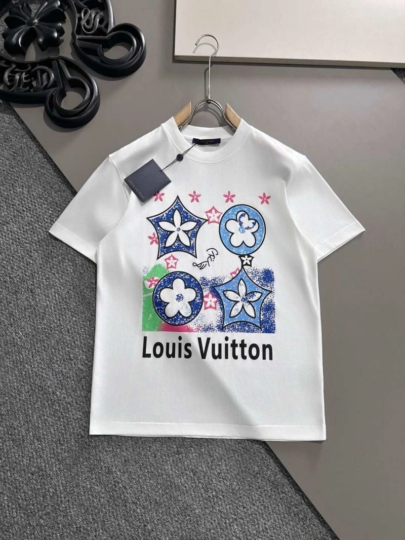 DailyWear Louis Vuitton T-Shirts 132523